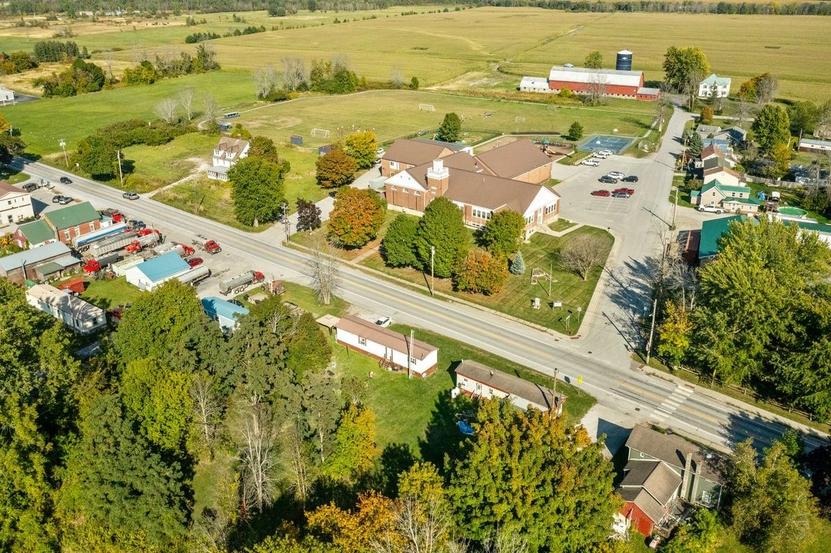 129 North Main Street Alburgh, VT 05440 - Photo 5 of 26