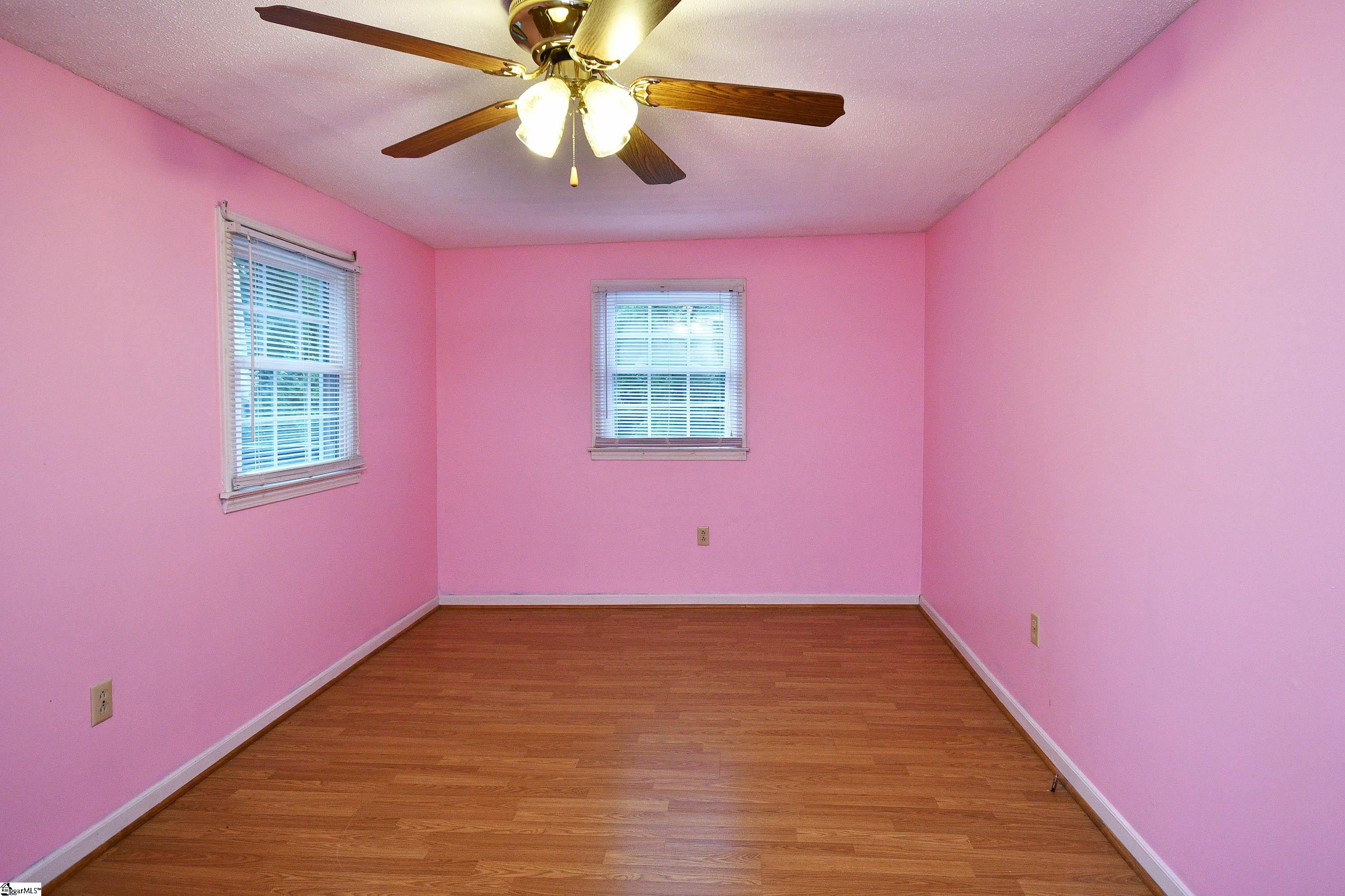 529 Mile Creek Road Pickens, SC 29671 - Photo 20 of 33