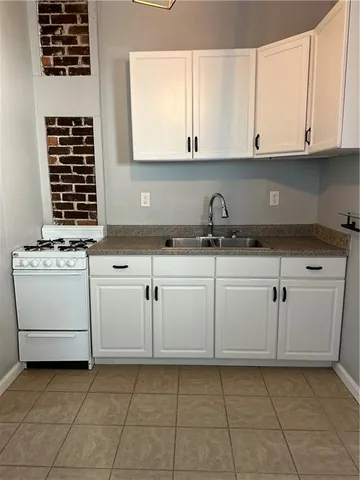 $1,400 | 7326 Freret Street, New Orleans, LA 70118