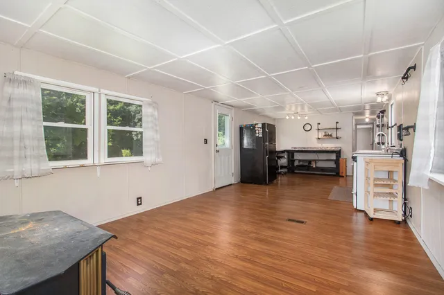 $200,000 | 6662 Lorne Drive, Pentwater, MI 49449