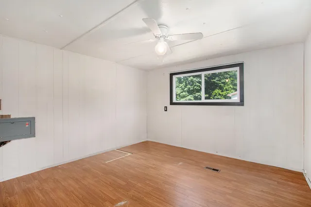 $200,000 | 6662 Lorne Drive, Pentwater, MI 49449