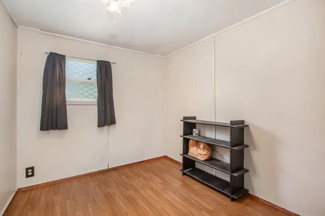 $200,000 | 6662 Lorne Drive, Pentwater, MI 49449