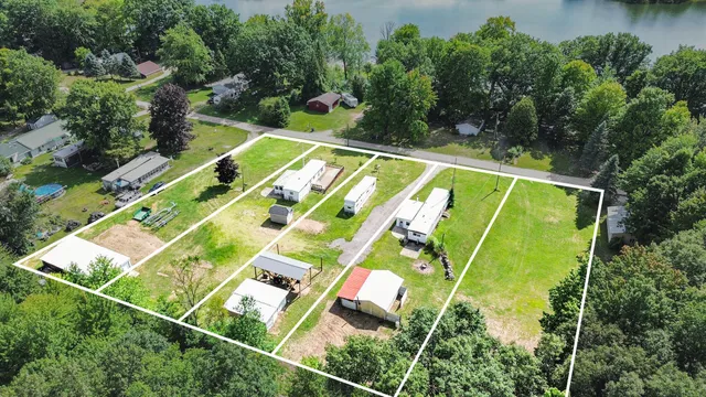 $200,000 | 6662 Lorne Drive, Pentwater, MI 49449