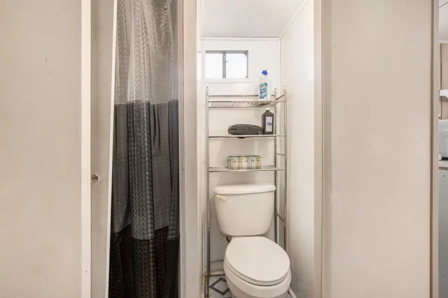 $200,000 | 6662 Lorne Drive, Pentwater, MI 49449