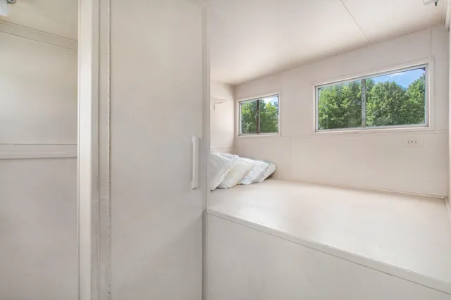 $200,000 | 6662 Lorne Drive, Pentwater, MI 49449