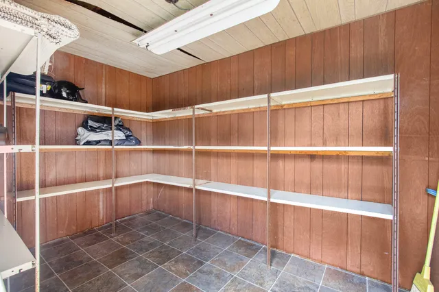 $200,000 | 6662 Lorne Drive, Pentwater, MI 49449