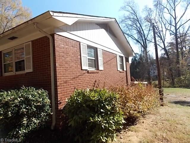 2 Paul Beck Road Lexington, NC 27292 - Photo 3 of 22 Gallery Image 3
