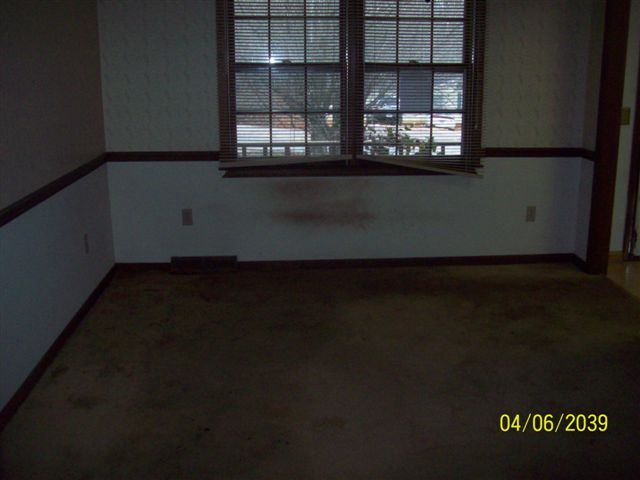 302 Tanner Road Taylors, SC 29687 - Photo 5 of 6 Gallery Image 5
