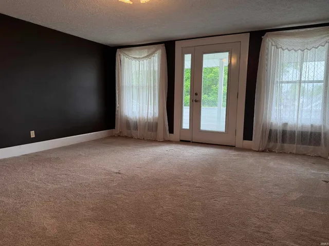 $319,900 | 1418 19th Street, Bedford, IN 47421