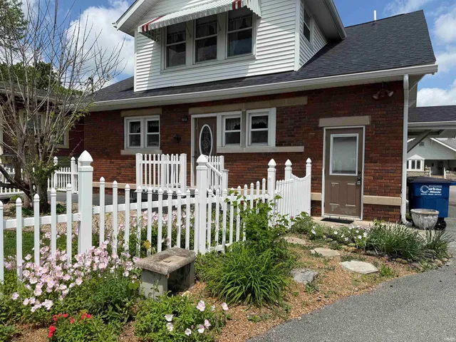 $319,900 | 1418 19th Street, Bedford, IN 47421