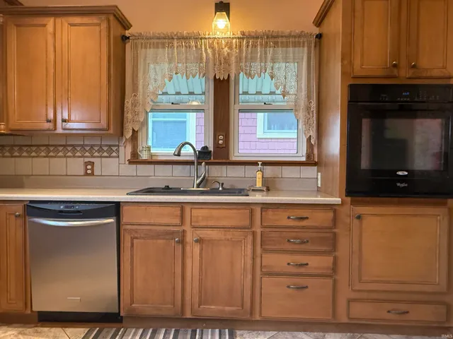 $319,900 | 1418 19th Street, Bedford, IN 47421