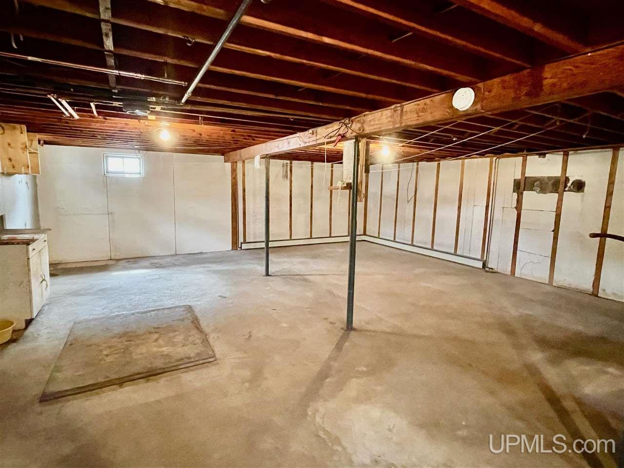 515 Adams Street Ishpeming, MI 49849 - Photo 22 of 24 Gallery Image 22