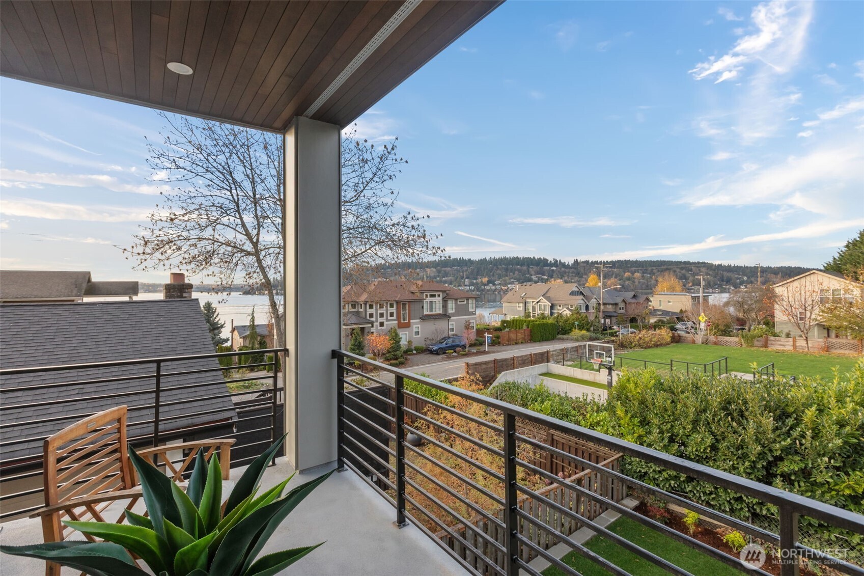 904 North 33rd Place Renton, WA 98056 - Photo 20 of 40