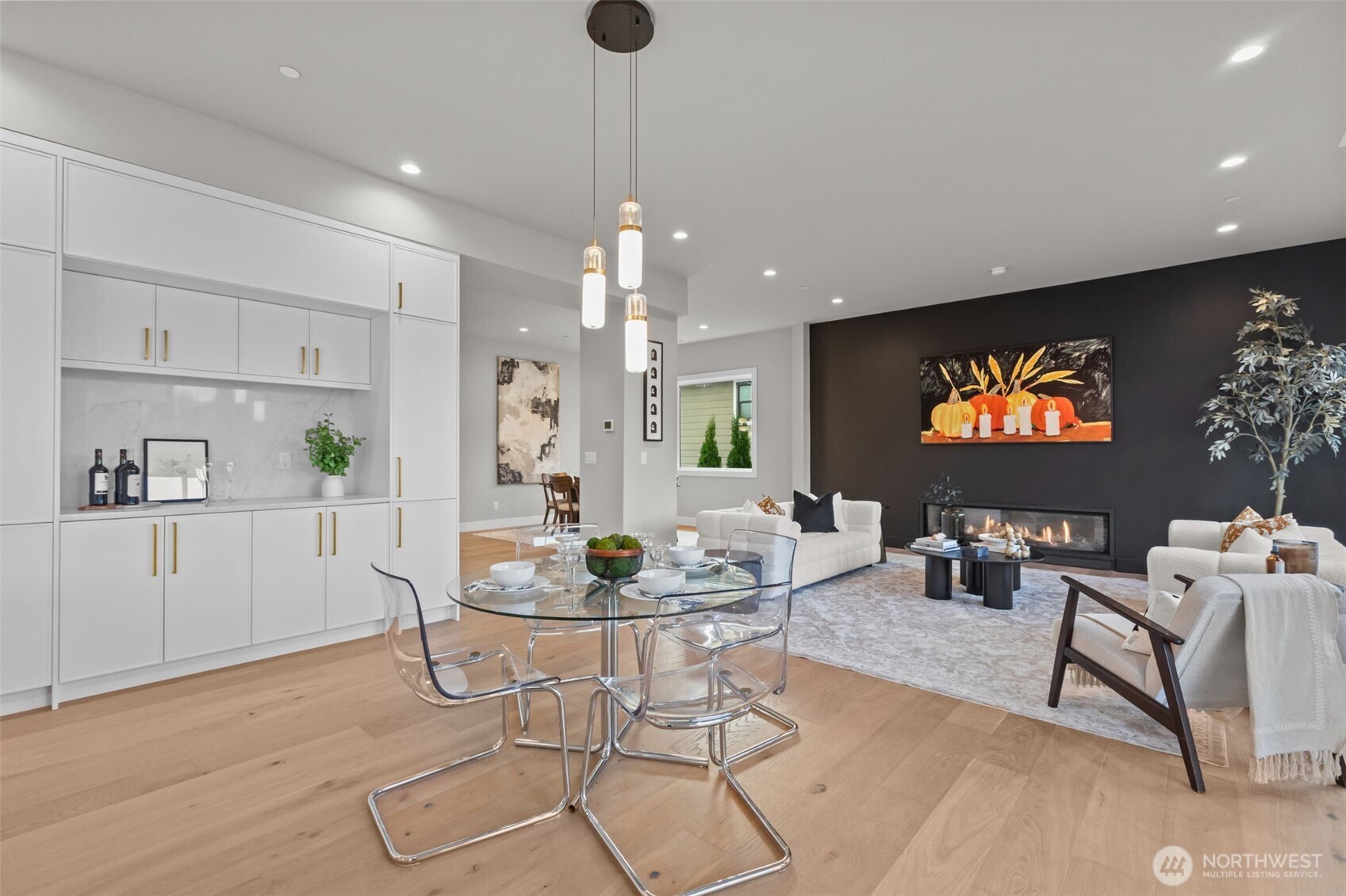 904 North 33rd Place Renton, WA 98056 - Photo 9 of 40