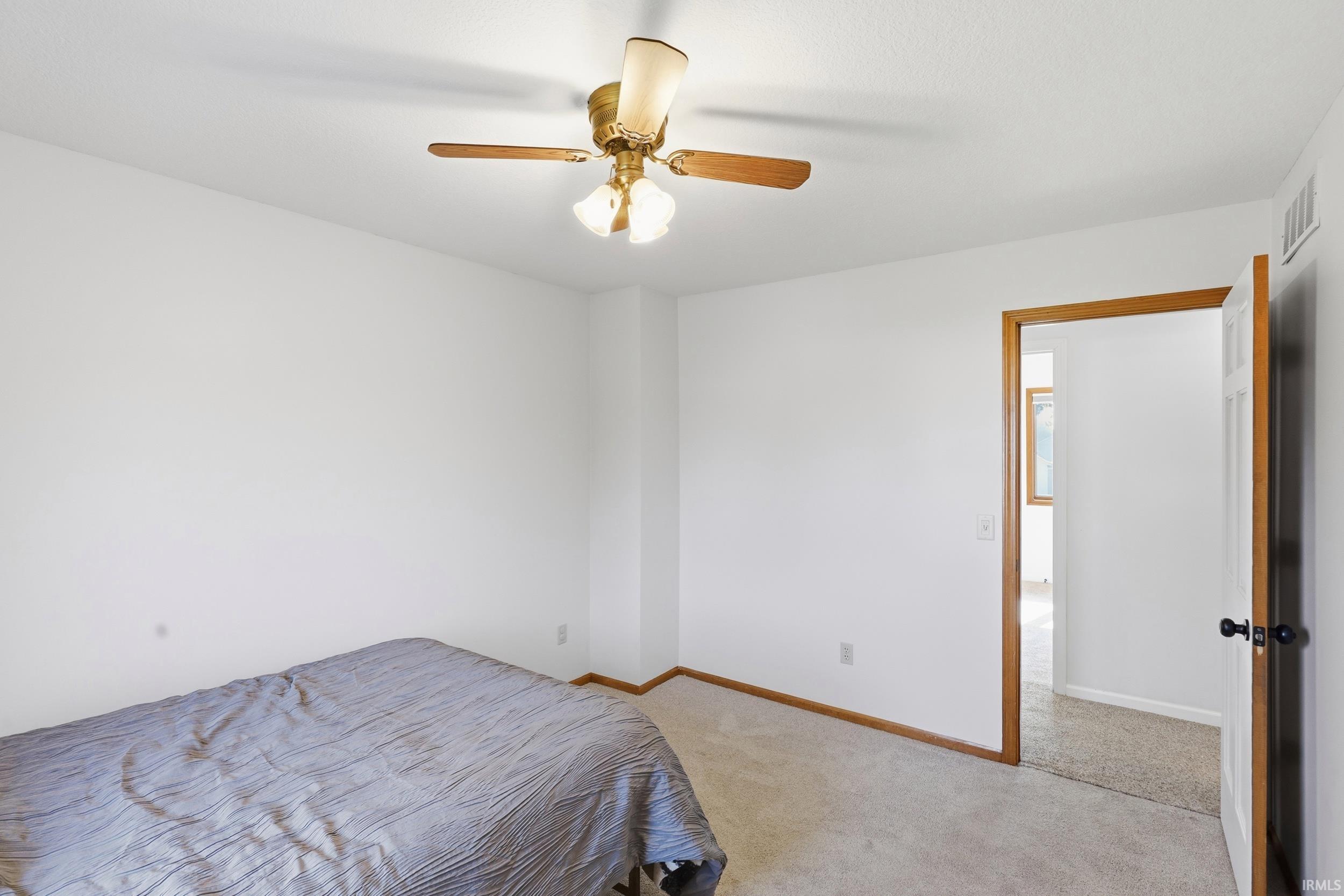 422 Ridge Hill Place Fort Wayne, IN 46804 - Photo 27 of 44
