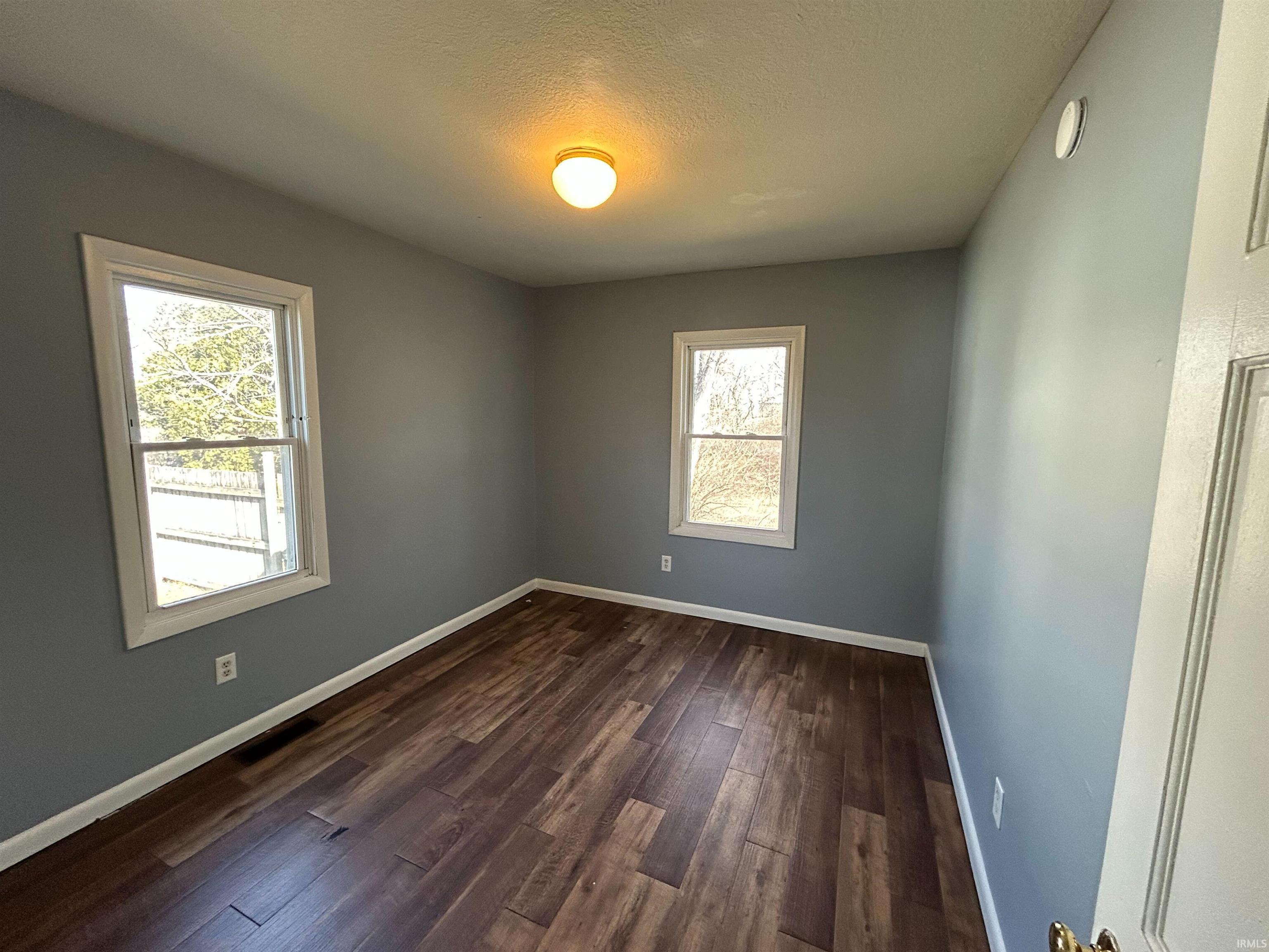 1220 Fairview Avenue Fort Wayne, IN 46803 - Photo 9 of 10