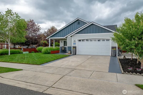 $699,000 | 4039 Autumn Way, Mount Vernon, WA 98273
