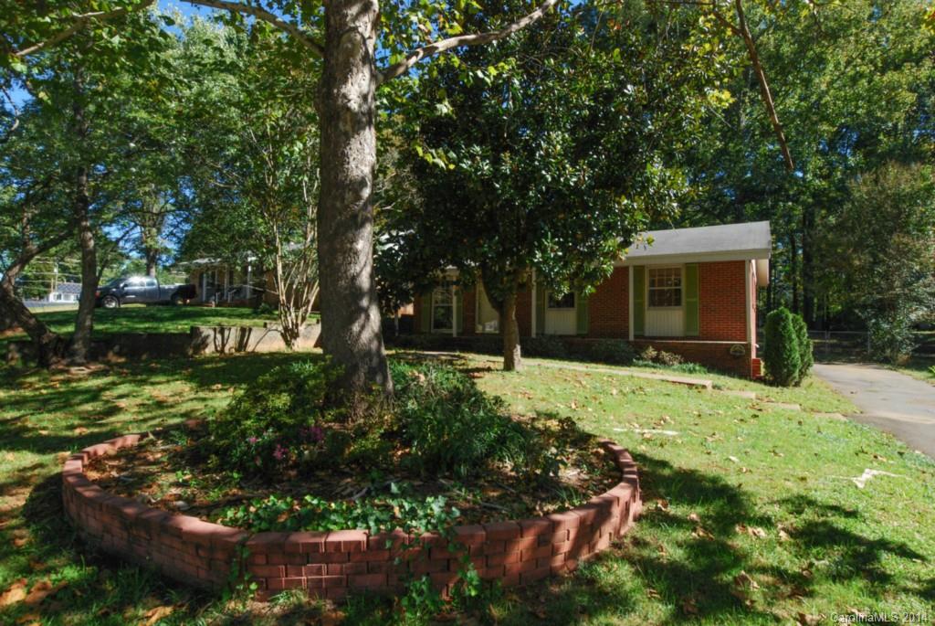 703 Claremont Road Charlotte, NC 28214 - Photo 2 of 19