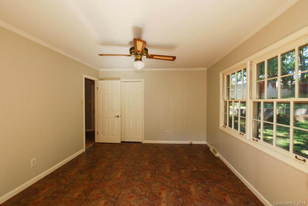 703 Claremont Road Charlotte, NC 28214 - Photo 10 of 19