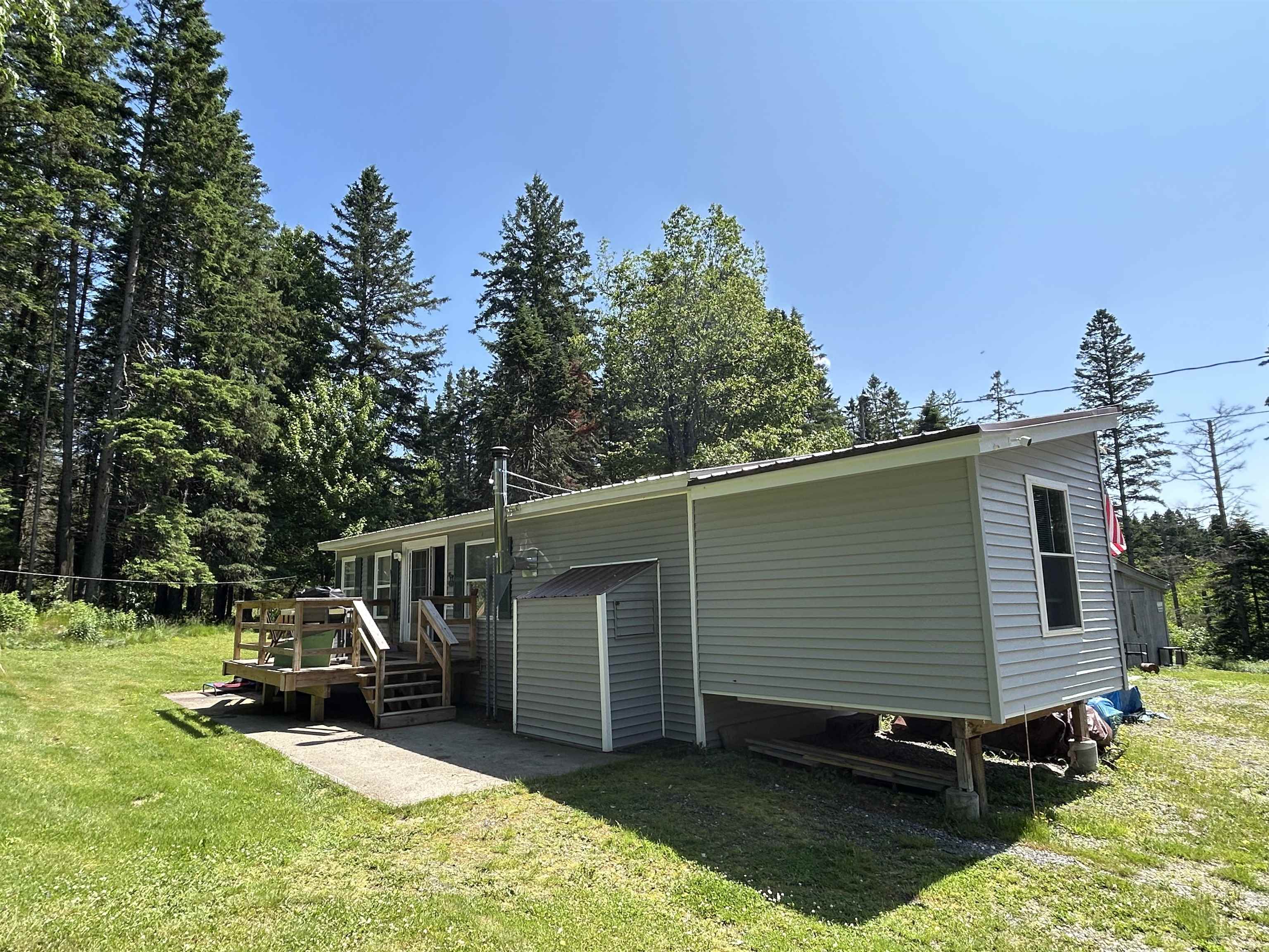 26 Dalton Road Pittsburg, NH 03592 - Photo 2 of 49 Gallery Image 2