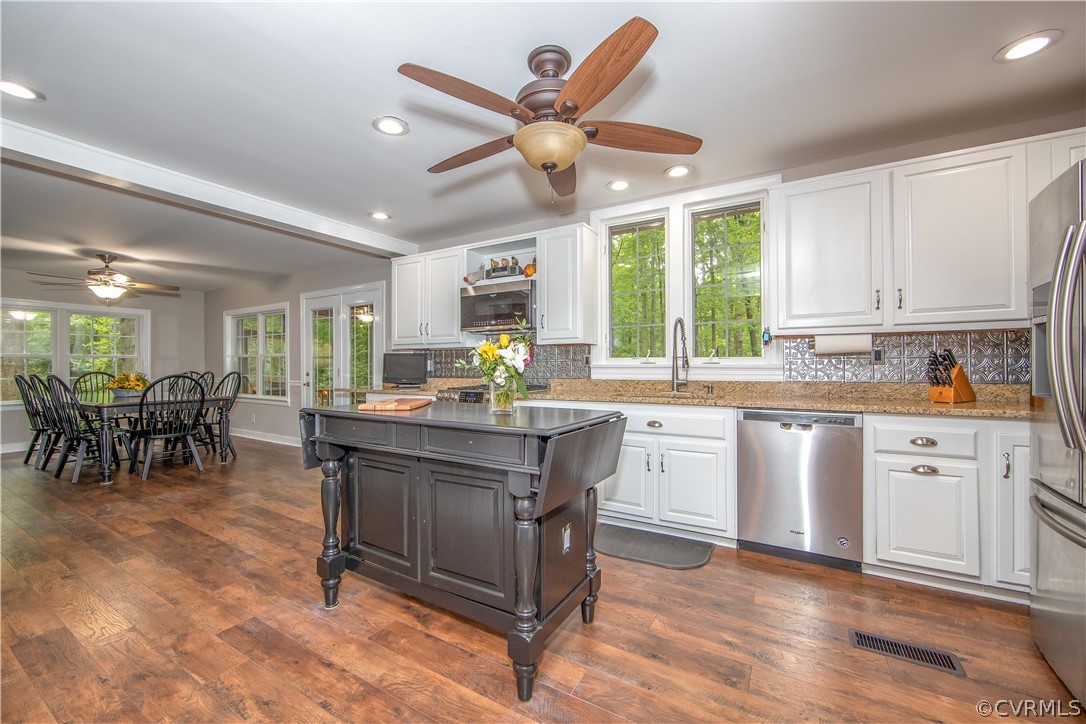 912 Manakin Road Midlothian, VA 23113 - Photo 6 of 33 Gallery Image 6