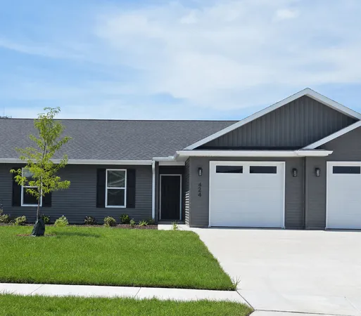 $247,831 | 424 North 2nd Street, Eldridge, IA 52748