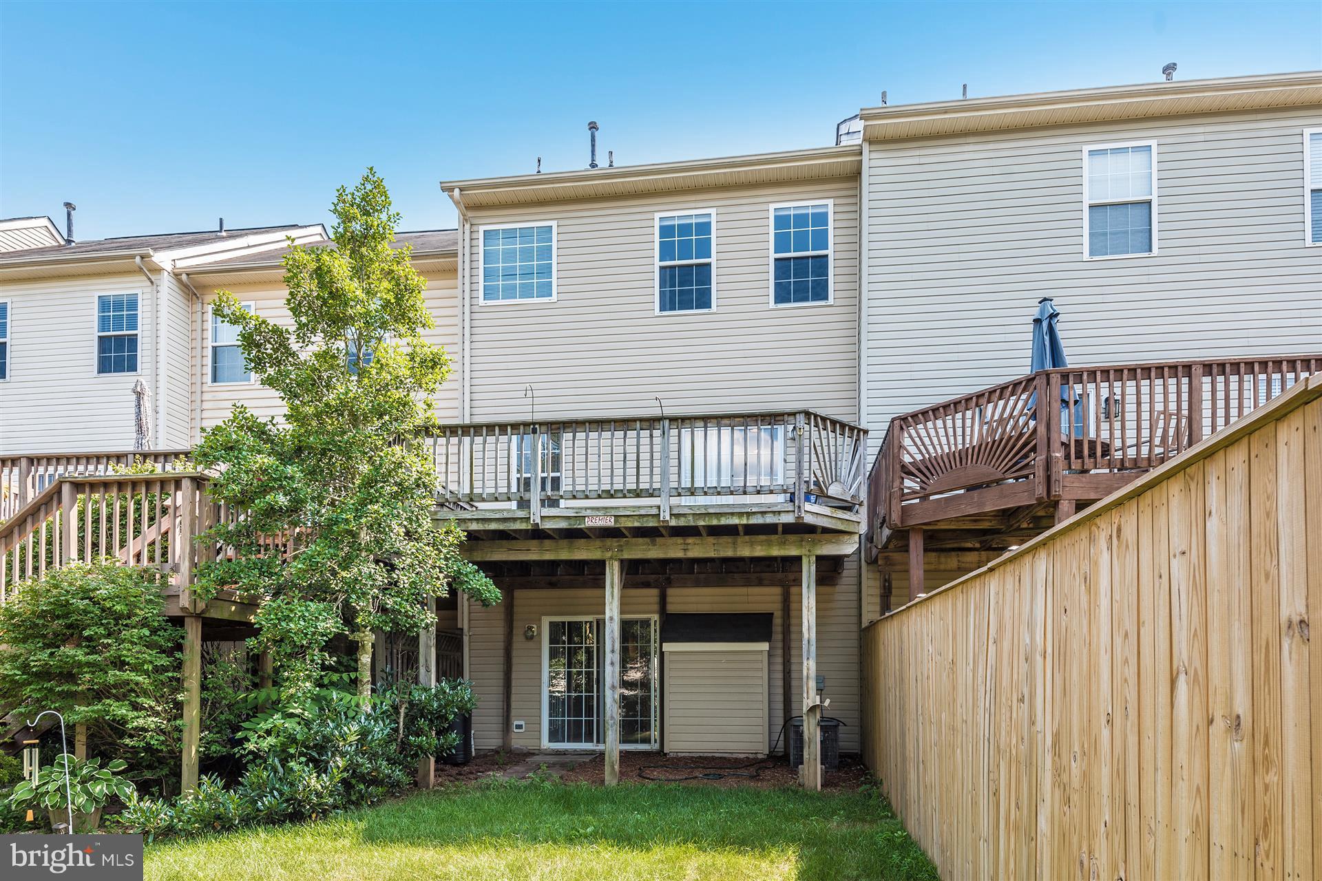 1427 Searchlight Way Mount Airy, MD 21771 - Photo 2 of 20 Exterior (Rear)