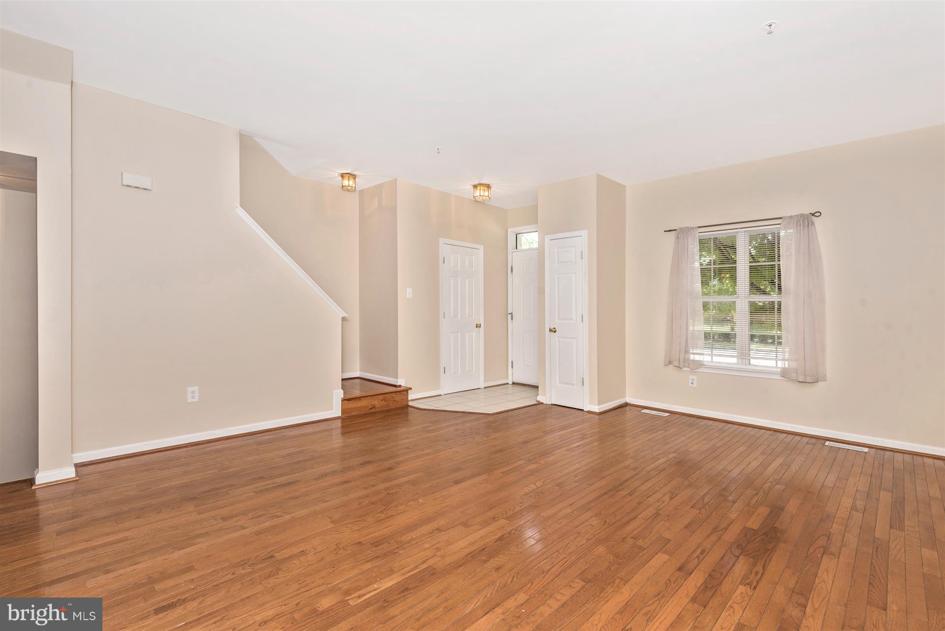 1427 Searchlight Way Mount Airy, MD 21771 - Photo 6 of 20 Living Room