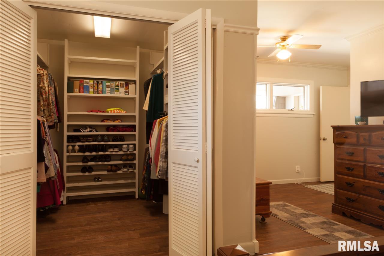 9038 North Picture Ridge Road Peoria, IL 61615 - Photo 18 of 29 Gallery Image 18