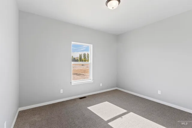 $409,900 | 729 Waveland Avenue, Filer, ID 83328