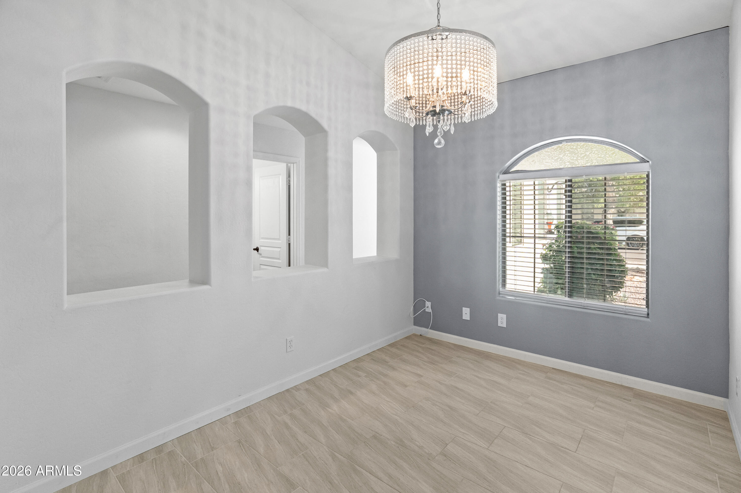13630 West Redfield Road Surprise, AZ 85379 - Photo 10 of 34 13630 W Redfield Rd-19