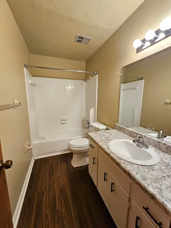 $1,200 | 196 Locke Street, Unit D, Tallahassee, FL 32303