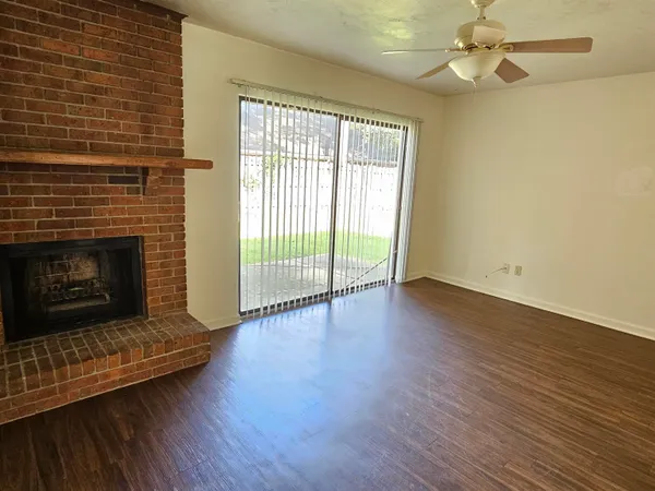 $1,200 | 196 Locke Street, Unit D, Tallahassee, FL 32303