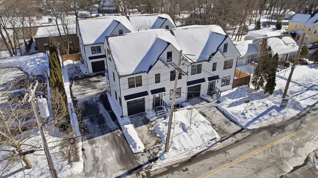 10 Webber Avenue, Unit 101 Bedford, MA 01730 - Photo 31 of 35