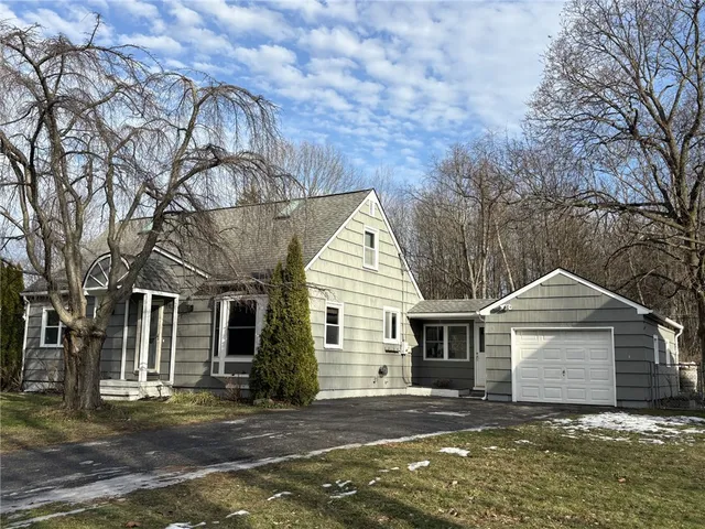 $224,900 | 18 Mercedes Drive, Chili, NY 14624