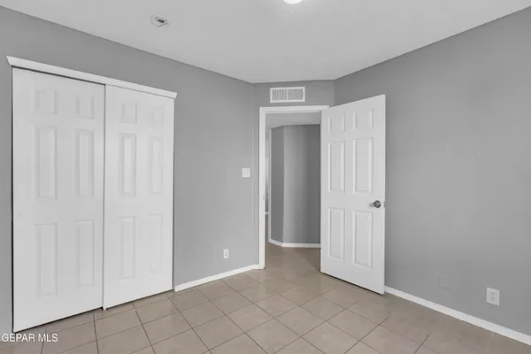 $249,000 | 10432 Valle Koki Drive, Socorro, TX 79927