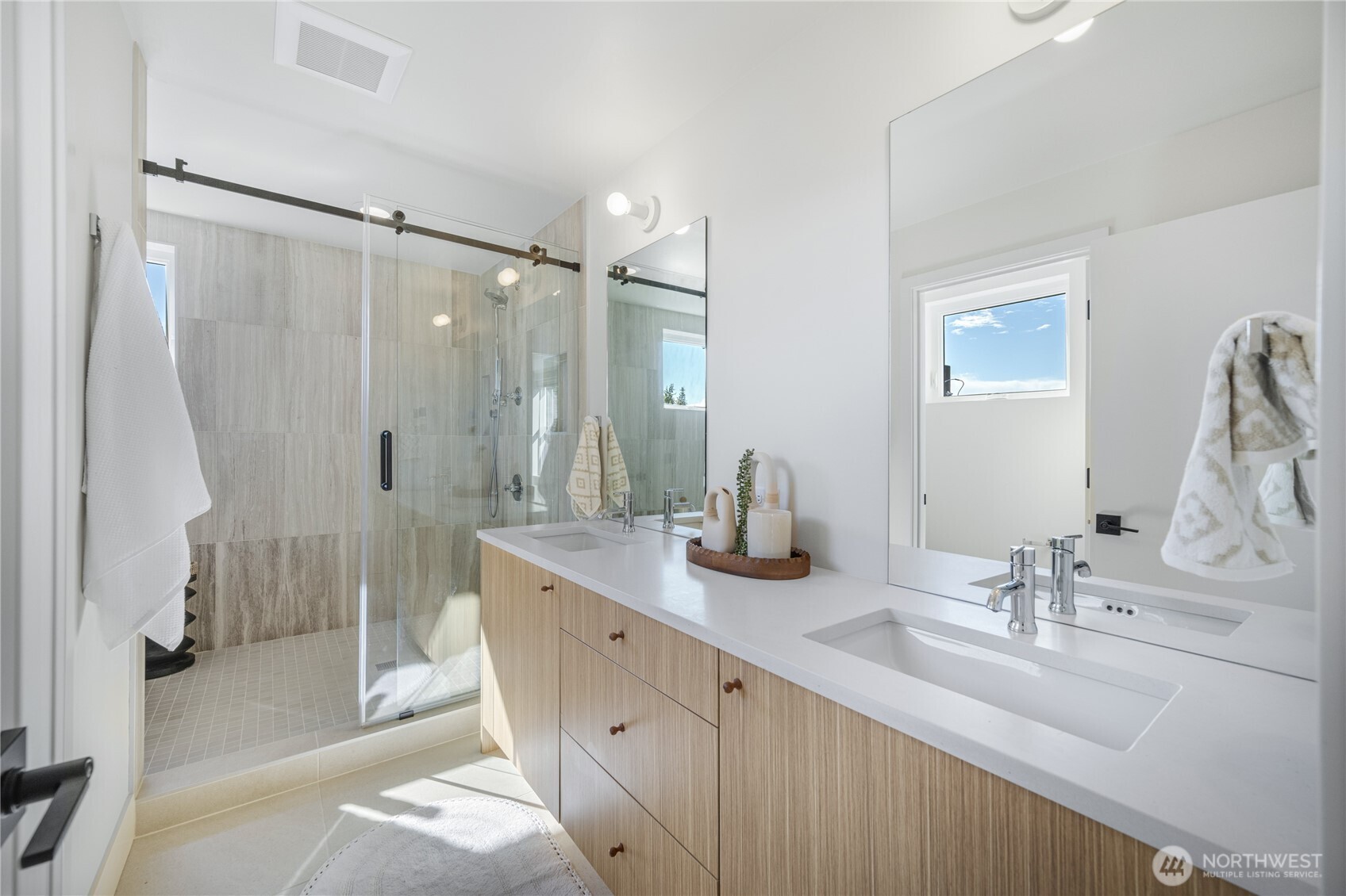 524 North 86th Street Seattle, WA 98103 - Photo 20 of 40 Gallery Image 20
