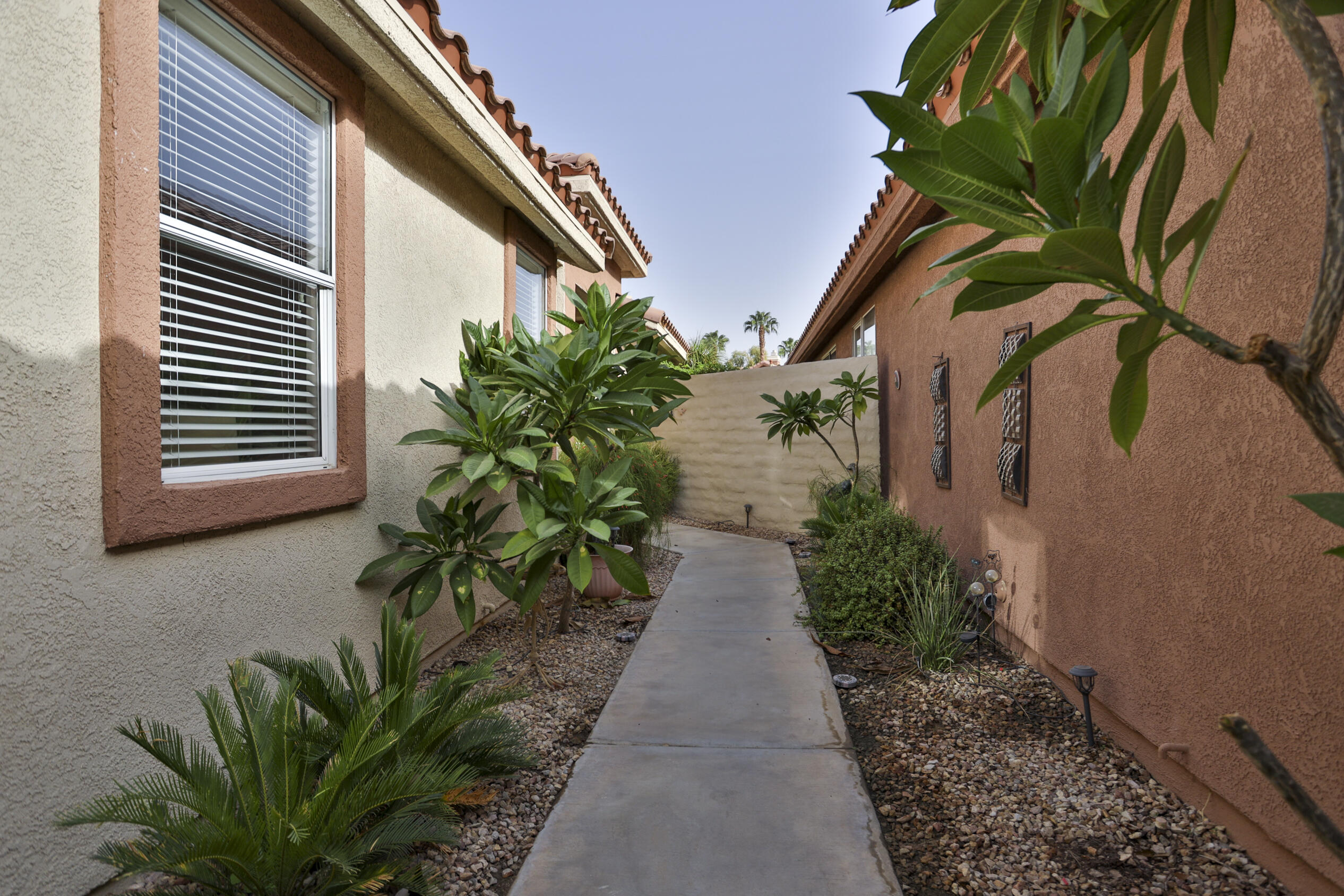76780 Kybar Road Palm Desert, CA 92211 - Photo 3 of 41 Hirez-2