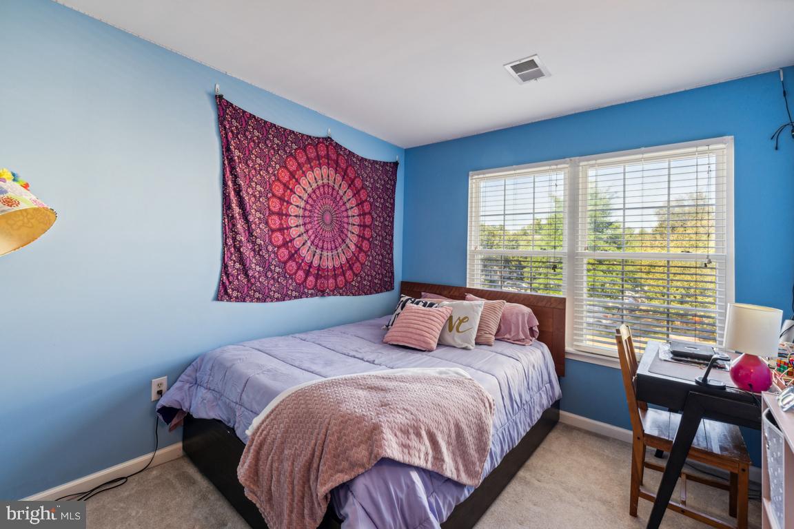 8798 Dunstable Loop Bristow, VA 20136 - Photo 15 of 23