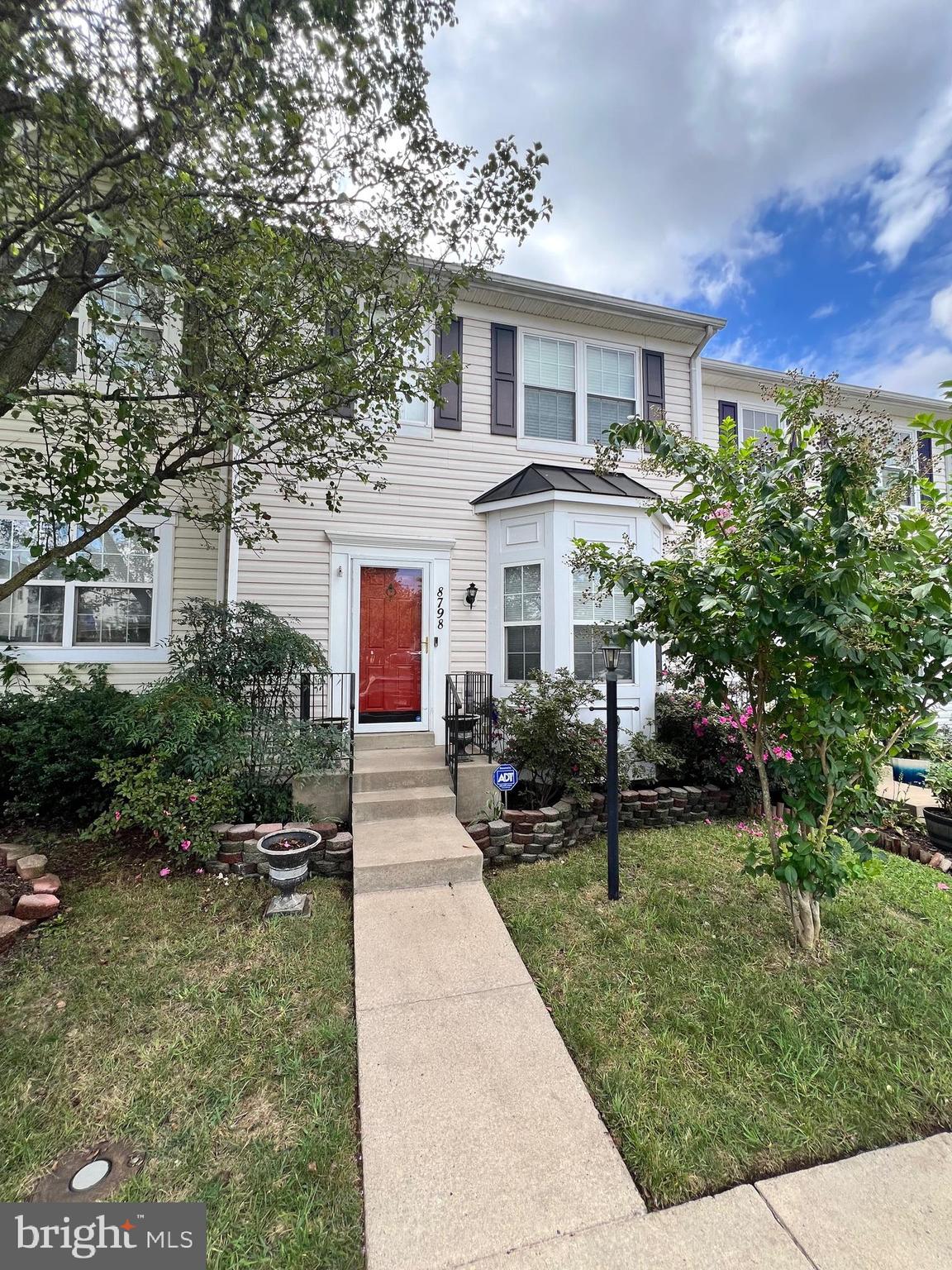 8798 Dunstable Loop Bristow, VA 20136 - Photo 2 of 23