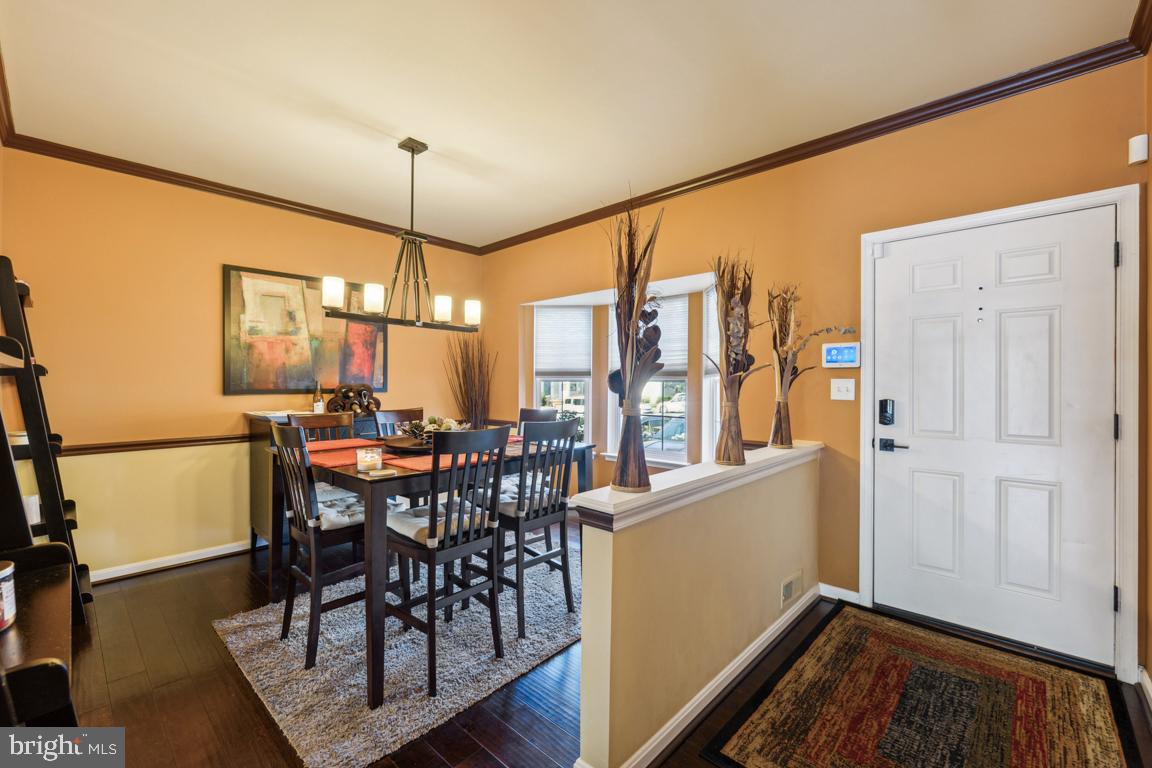 8798 Dunstable Loop Bristow, VA 20136 - Photo 3 of 23