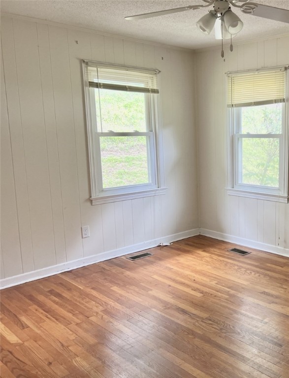 7 Perry Street Liberty, SC 29657 - Photo 4 of 8 Gallery Image 4
