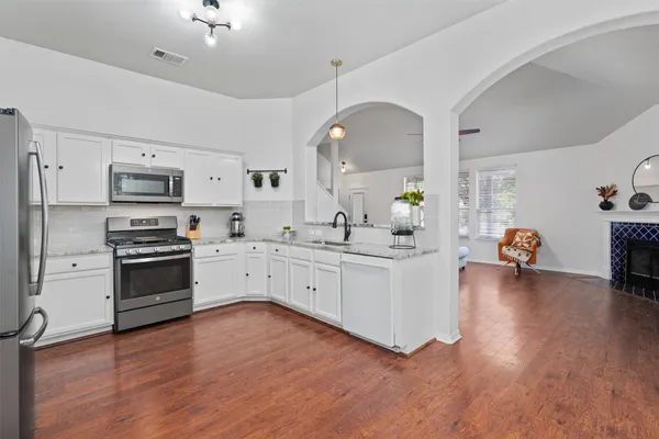$395,000 | 902 Lavender Cove, Pflugerville, TX 78660