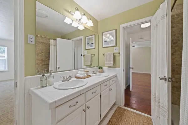 $3,250 | 527 Twilight Trail, Richardson, TX 75080