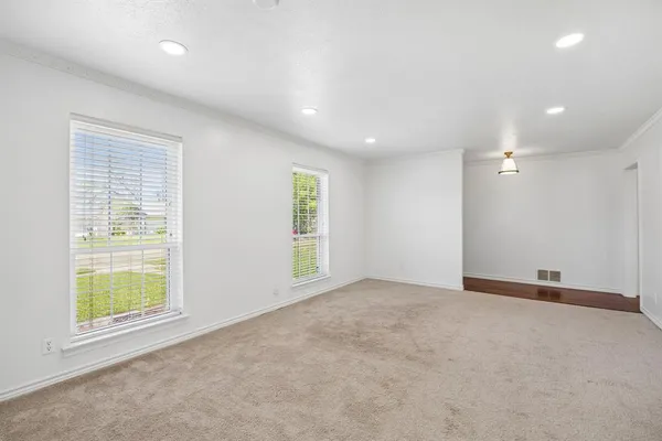 $3,250 | 527 Twilight Trail, Richardson, TX 75080