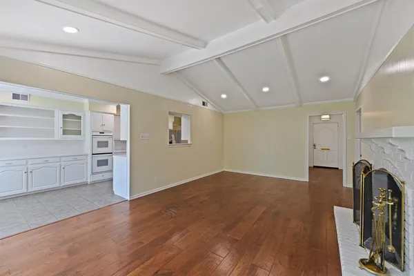 $3,250 | 527 Twilight Trail, Richardson, TX 75080