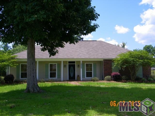 10540 Cardinal Road Denham Springs, LA 70726 - Photo 1 of 11