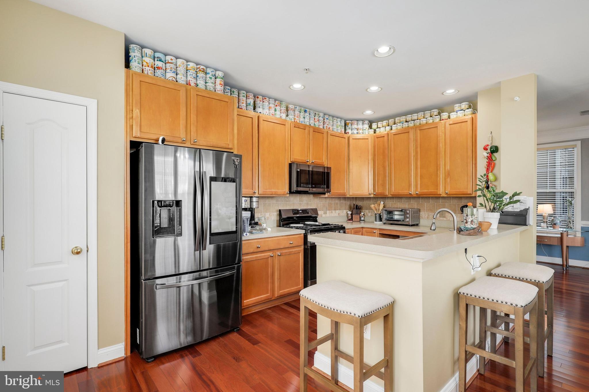 12824 Clarksburg Square Road, Unit 207 Clarksburg, MD 20871 - Photo 17 of 31