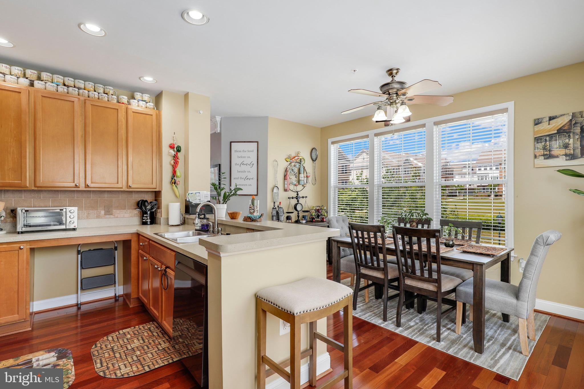 12824 Clarksburg Square Road, Unit 207 Clarksburg, MD 20871 - Photo 18 of 31