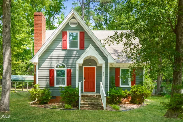 $1,780 | 405 Hunters Ridge Drive, Fuquay-Varina, NC 27526